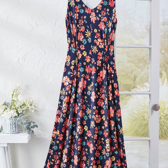 Coldwater Creek Dresses & Skirts - Size Medium - Coldwater Creek - Floral Maxi Dress